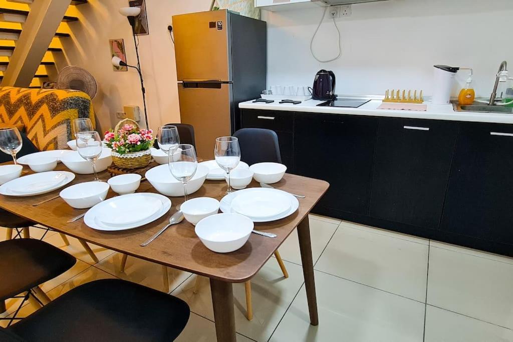Pangsapuri Elegant 5star Mid Valley Kl Sunway By Stayz With Shopping Complex Kuala Lumpur