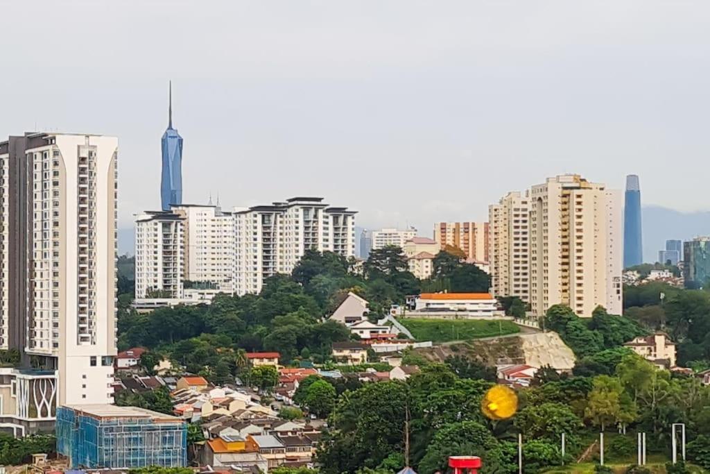 Pangsapuri Elegant 5star Mid Valley Kl Sunway By Stayz With Shopping Complex